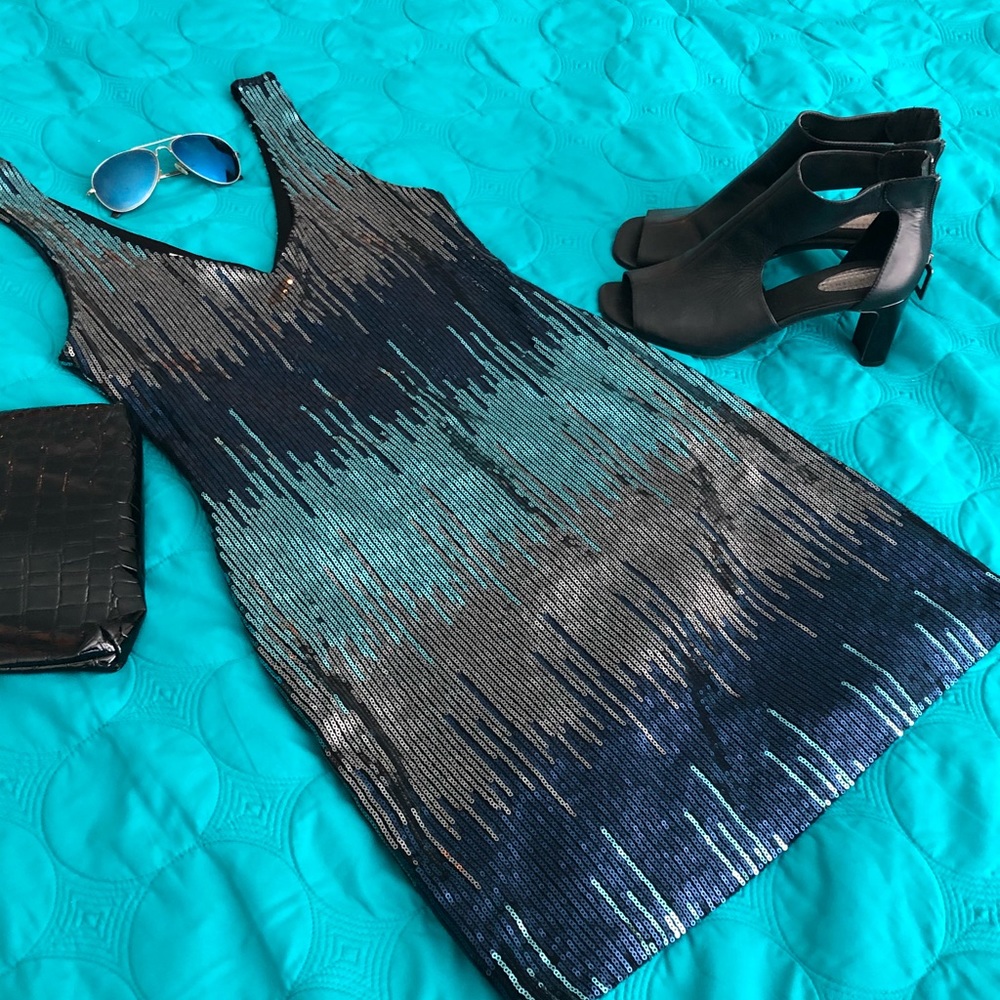 Trendy sequin cocktail Vegas dress - IKAT